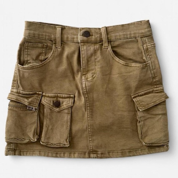 Love Trends Dresses & Skirts - Khaki Cargo Mini Skirt with Pockets